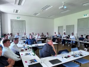Teilnehmerrunde beim Branchentreff 2024